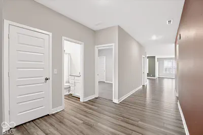 3644 Chalmers Drive, Bargersville - 5