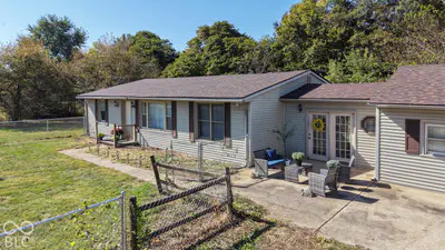 9545 Bono Road, Terre Haute