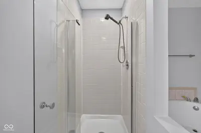 7719 Golf Club Court, Indianapolis - 39
