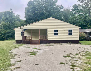 10259 Deer Run Road, Poland