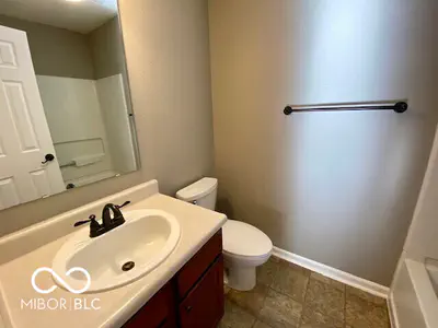 16736 Aulton Drive, Noblesville - 24
