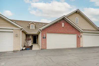 9733 Windy Lane, Fishers - 33