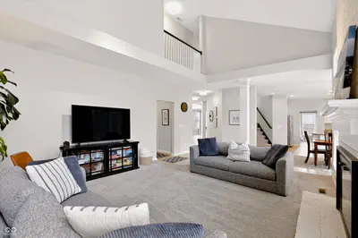 8838 Pin Oak Drive, Zionsville - 23