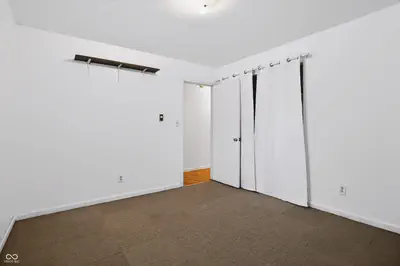 1612 Willis Drive, Bloomington - 17