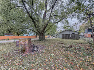1101 N Belmont Avenue, Indianapolis - 8