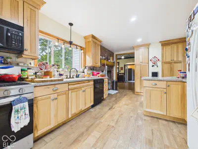 2942 200 East Road, Anderson - 36