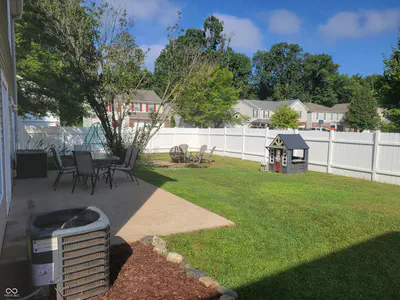 8468 Ash Grove Drive, Indianapolis - 5