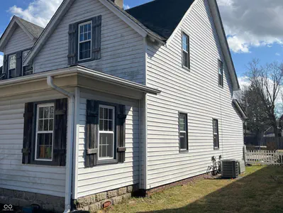 726 Blackman Street, Clinton - 11