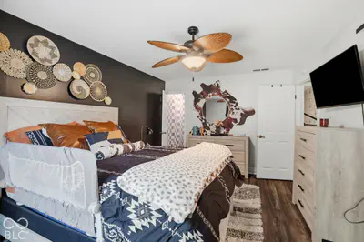 5976 Williams Drive, Plainfield - 21
