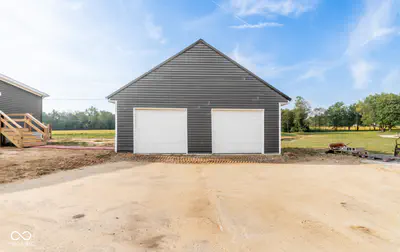 5954 US HWY 31, Seymour - 55