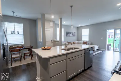6432 Yuma, Whitestown - 8