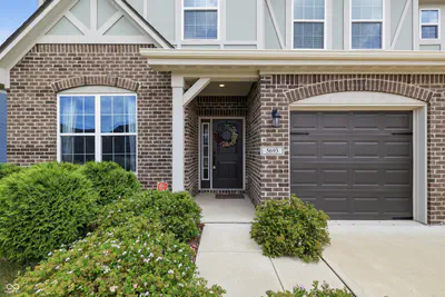 5693 Terracotta Trace, McCordsville - 5