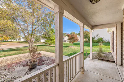 7203 Oakview Drive, Avon - 6