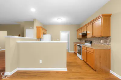 2322 Middle View Drive, Columbus - 16