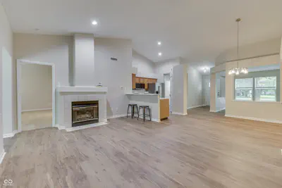 7329 Oak Knoll Drive, Indianapolis - 4