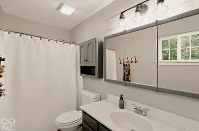 217 E Carolina Street, Fortville - 19