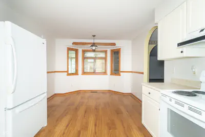 2460 Hickory Boulevard, Greenfield - 18