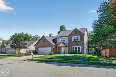 7567 Meadow Ridge Drive, Fishers - 2