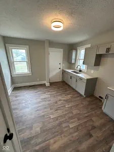 941 Tuxedo Street, Indianapolis - 15