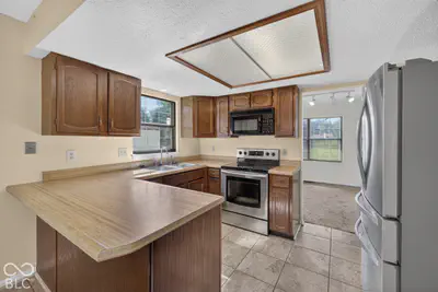 4220 Eagle Bay Circle, Indianapolis - 13