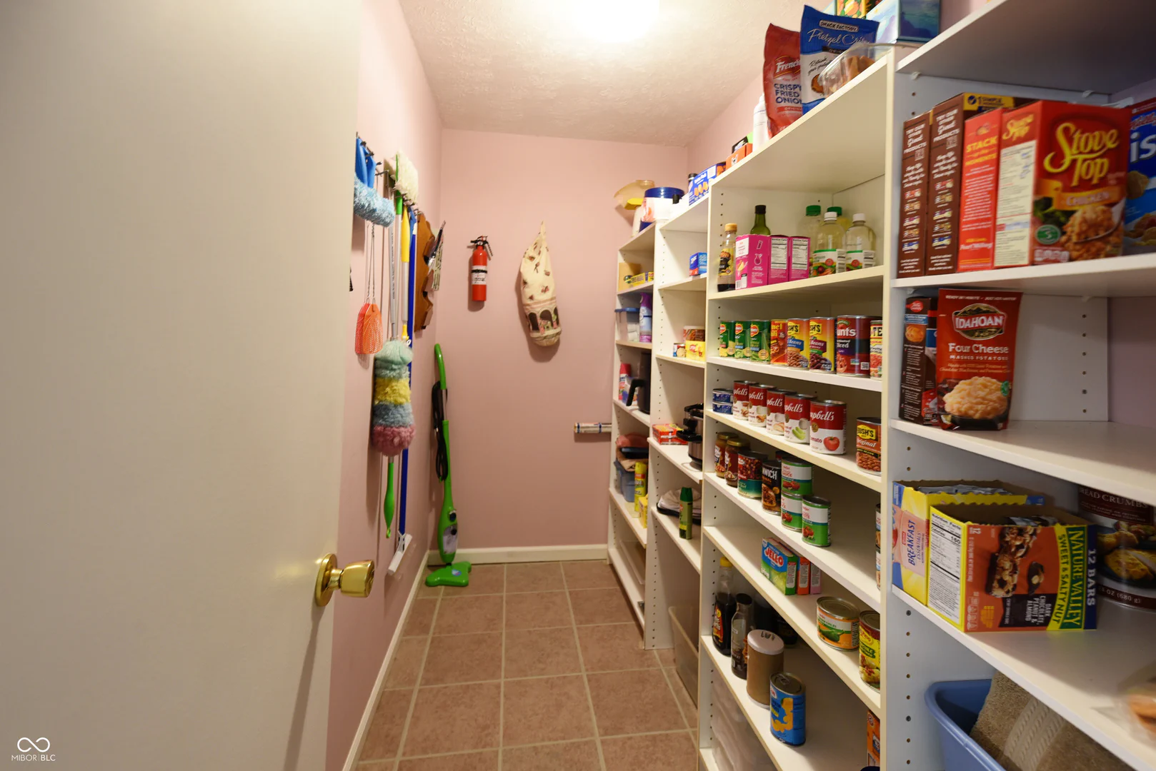 519 Woodland East Drive, Greenfield