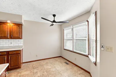 2611 Conestoga Court, Newburgh - 16