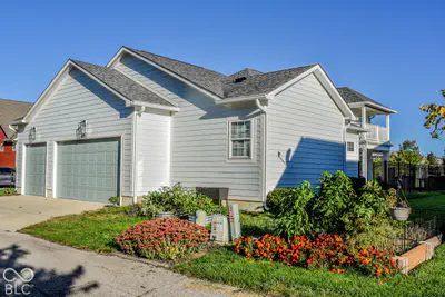 5911 Solomon Harmon Way, Whitestown - 3