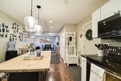 4668 E Leeward Cove, Martinsville - 27