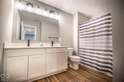 6024 Medina Spirit Drive, Indianapolis - 17