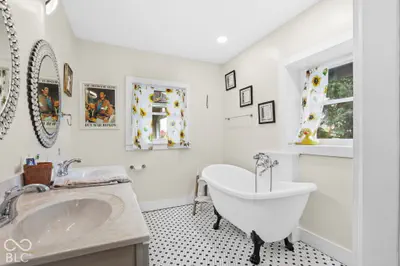 3628 N Pennsylvania Street, Indianapolis - 34