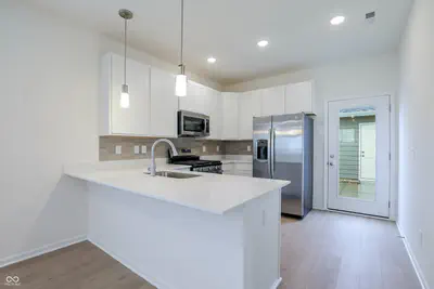 2726 Smith Road, Plainfield - 8