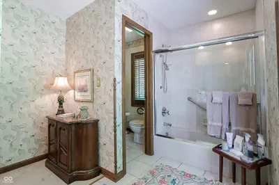 7592 Poplar Point Drive, Trafalgar - 34