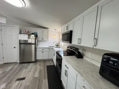 6196 300, Markleville - 14