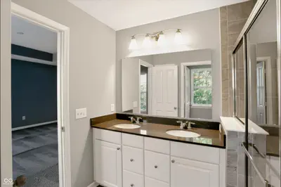 9056 Ramapo Drive, Fishers - 40