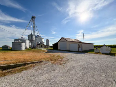 10449 W 300 S, Jamestown - 68
