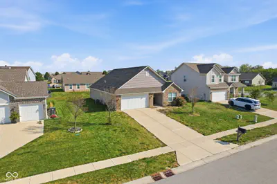 6430 W Mulberry Way, Greenfield - 36