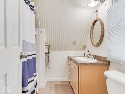 6250 Grosbeak Court, Nineveh - 49