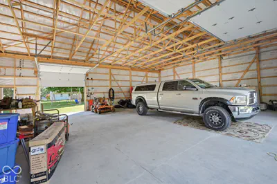 208 West Drive, Fortville - 24