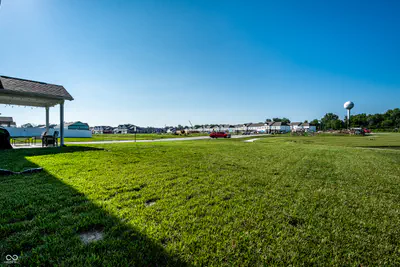 6061 Granby Drive, Whitestown - 32