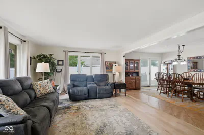 9940 Sunset Lane, Elwood - 6