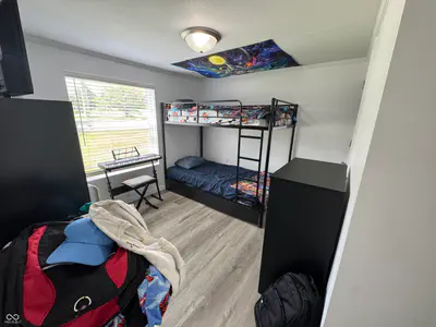 6196 300, Markleville - 20