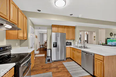 15996 Arbor Grove Boulevard, Noblesville - 13