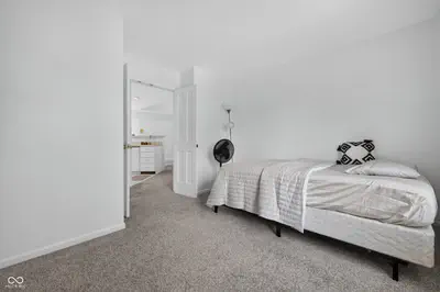9354 Aberdare Drive, Indianapolis - 17