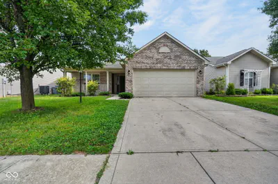 14878 War Emblem Drive, Noblesville - 2