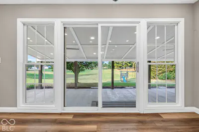 2211 Heideman Drive, Seymour - 8