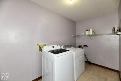 2119 Debello Court, Indianapolis - 34
