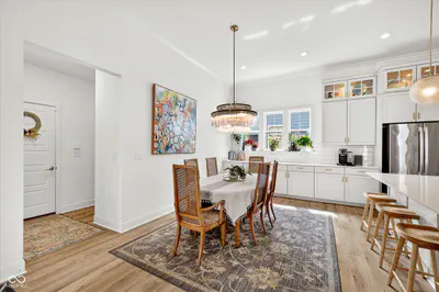 1358 Chatham Hills Boulevard, Westfield - 10