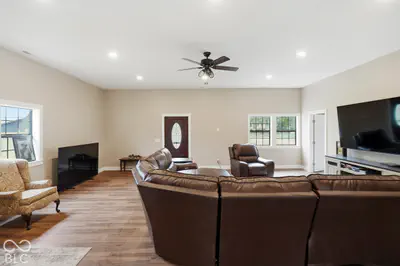 604 5th Street, Burlington - 8