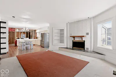 1573 475, Columbus - 10