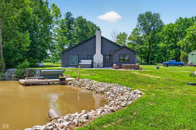 6876 W 300 S, Morgantown - 66